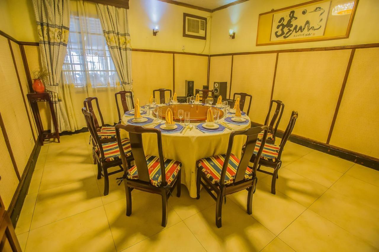 Shangri-La Hotel Uganda Kampala Eksteriør bilde